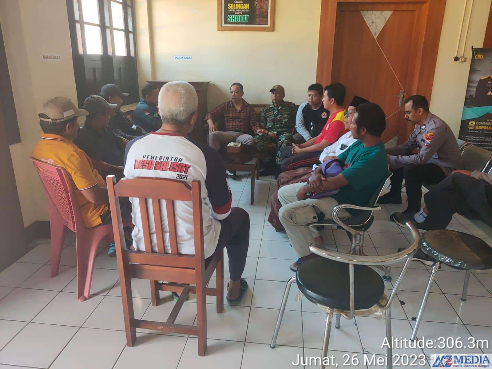 IMG 20230527 WA0014 Polisi RW Polres Jember Berhasil Redam Isu Dukun Santet di Kalisat Dengan Mediasi