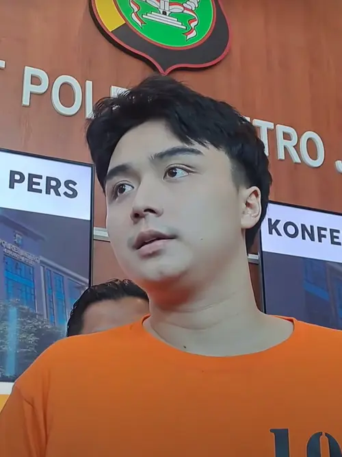 IMG 6097 Aktor Leon Dozan Dijerat Pasal Berlapis