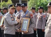 IMG 20231204 WA0010 Kapolres Nganjuk Apresiasi Prestasi 23 Anggota Polri dengan Piagam Penghargaan