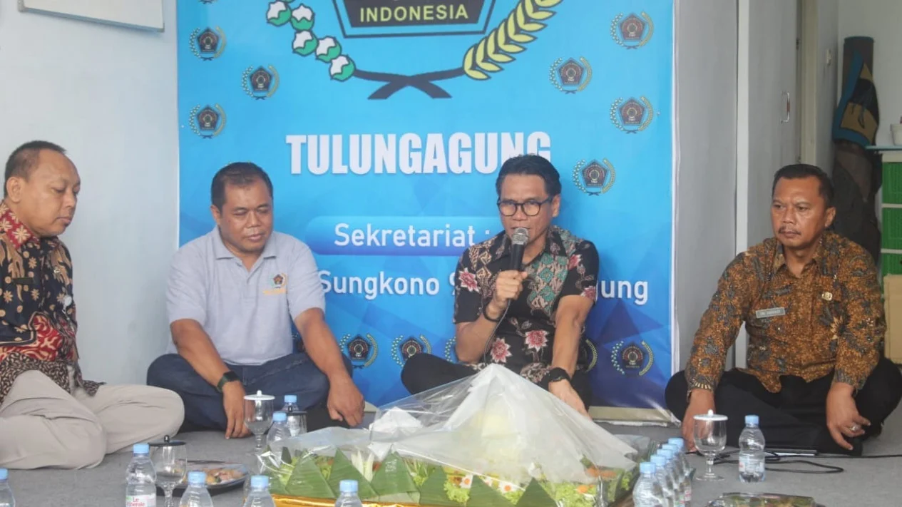 65d831fbea02d suasana tasyakuran hpn 2024 pwi tulungagung jatim HPN Tahun 2024, PWI Tulungagung Rayakan dengan Tasyakuran