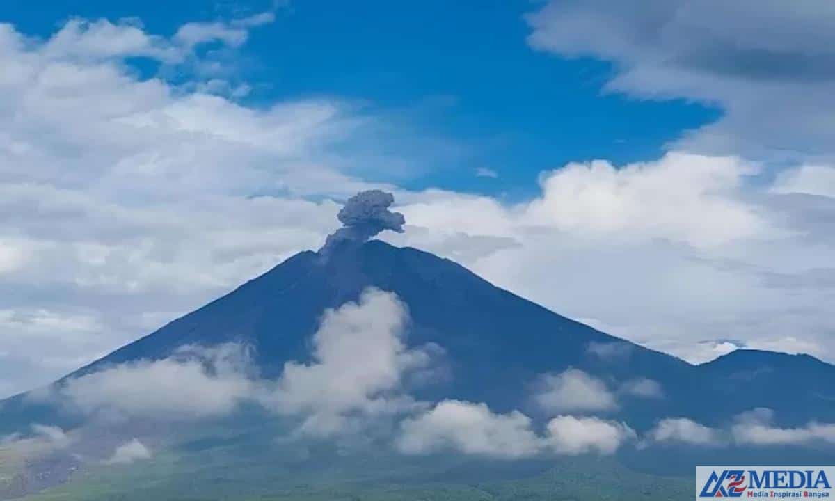 VEN SMR20240206073221 59801905 1 Gunung Semeru Erupsi Senin Pagi 12 Februari 2024, Semburkan Abu Vulkanik