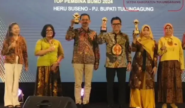 WhatsApp Image 2024 03 21 at 09.15.35 1 Pemerintah Kabupaten Tulungagung Kembali Raih BUMD Awards 2024