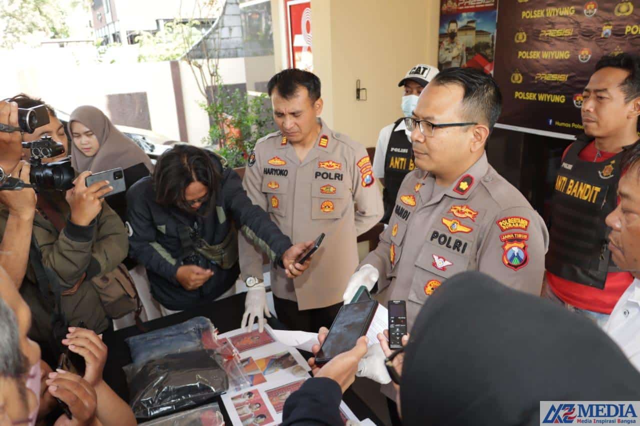 Polisi Berhasil Ungkap Penipuan,Tersangka Mengaku Pegawai Asuransi di Surabaya 3 IMG 20231003 WA0016 Polisi Berhasil Ungkap Penipuan,Tersangka Mengaku Pegawai Asuransi di Surabaya