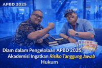 Deni Setya Bagus Yuherawan, S.H., M.S., Ph.D. bersama Eko Puguh Prasetijo